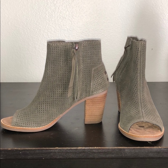 TOMS Open Toe Heeled Bootie - Picture 2 of 4